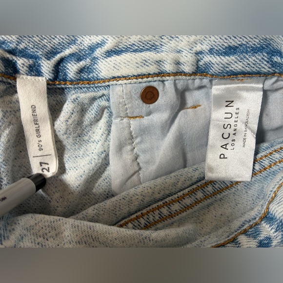 Pacsun Light Blue Raw Cut Button Fly 90s Girlfriend Denim Shorts - Picture 11 of 11